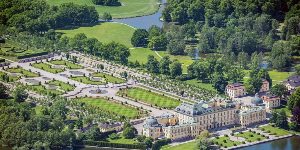 ドロットニングホルム宮殿への行き方・ストックホルム市内から簡単アクセス Swetabi